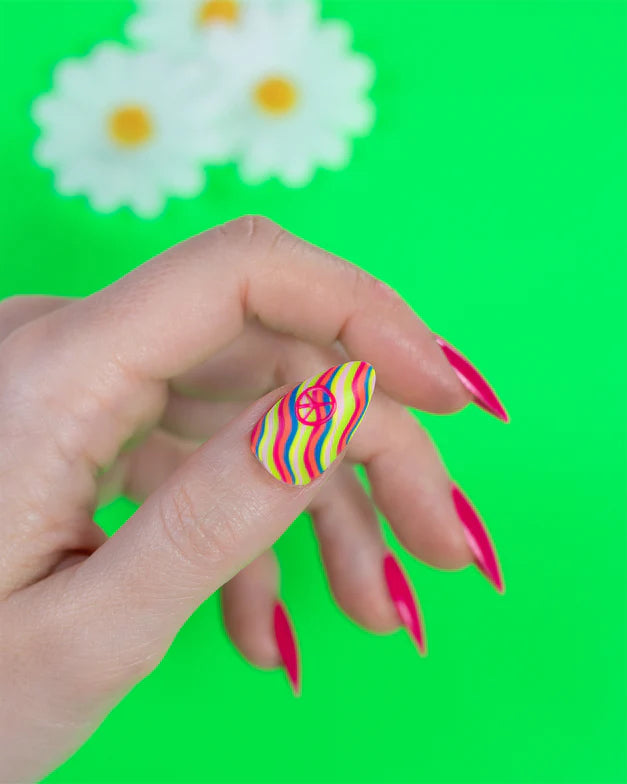 P+ Groovy Green Gel Polish